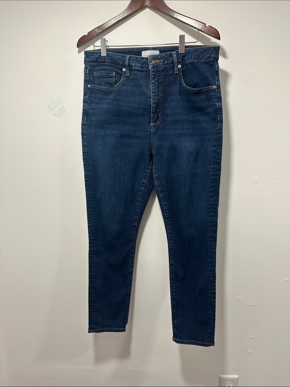 LOFT Women's Dark Indigo Skinny Jeans 070